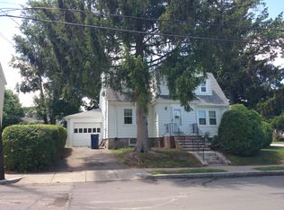 173 Wren St, West Roxbury, MA 02132