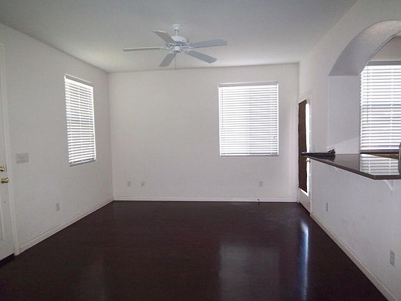 4th image of 2803 Stonegate Dr