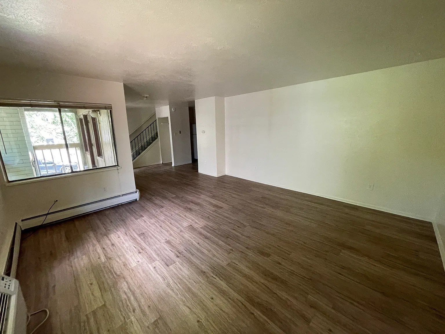 4 bed, 1600 sqft, $3,600 — Photo 3