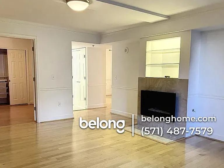1276 N Wayne St #721 — Photo 11