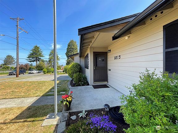 3rd image of 1013 S Laurel Street