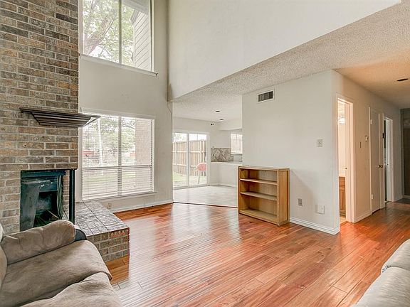 5th image of 1707 Park Cir