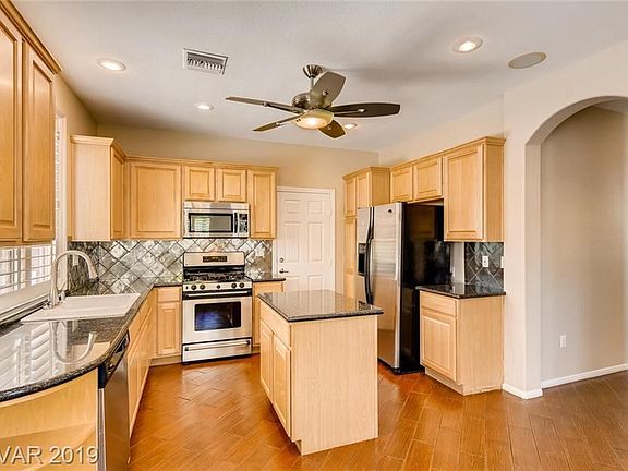 5th image of 10631 Olympic Pine Dr