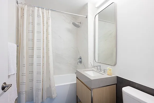 Rented by Greystar | media 5