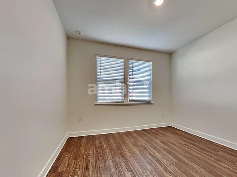 11520 World Woods Ct — Photo 17