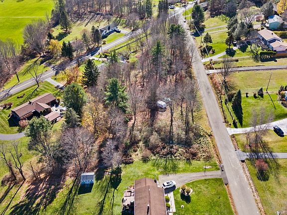 5th image of 521 Skyline Dr