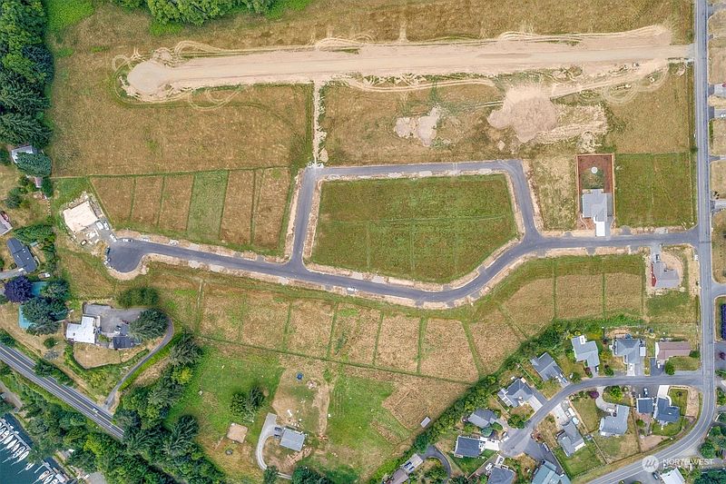 4th image of 6 Sunnyfield Drive Lot20