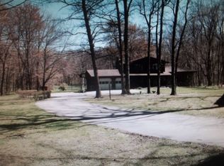 53390 Rosewood Rd, New Carlisle, IN 46552