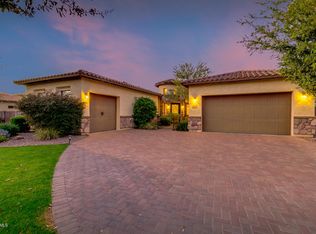 3212 E Branham Ln, Phoenix, AZ 85042