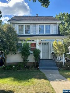 377 New Milford Ave, Dumont, NJ, 07628