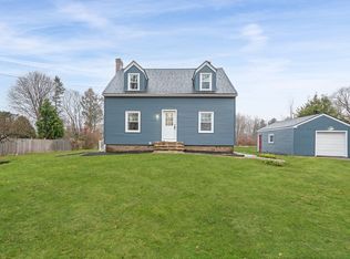 7 Dudley Hill Rd, Dudley, MA 01571