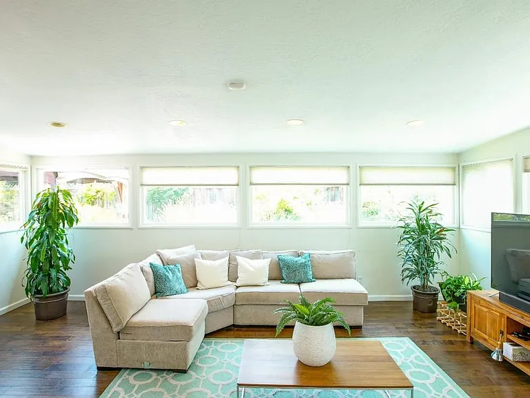 Sun Room 1