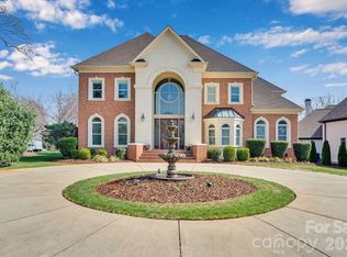 18326 Bowsprit Pointe Rd, Cornelius, NC 28031