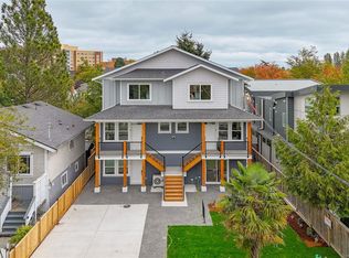 2235 Shelbourne St #B, Victoria, BC V8R4L2