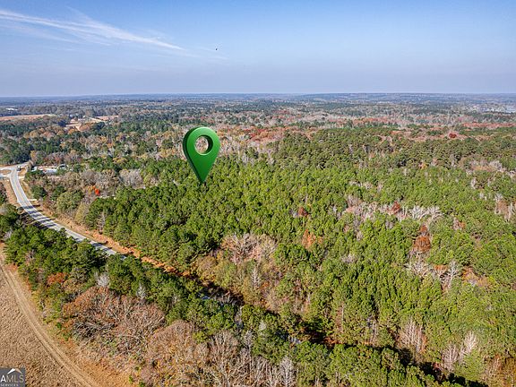 5th image of 701 Twin Bridges Rd