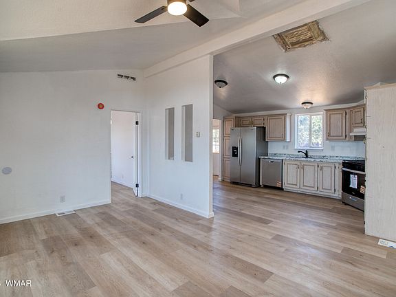 2nd image of 8495 Canyon Dr