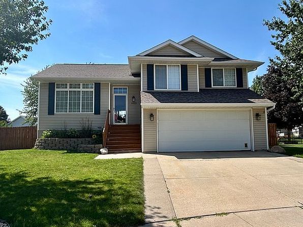 950 Augusta Cir