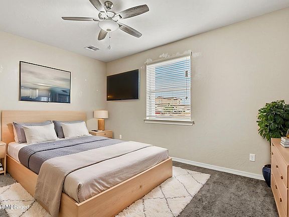 5th image of 14865 Oldenberg Ct