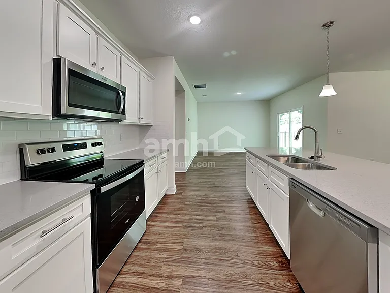 12668 Percy Creek Dr — Photo 3
