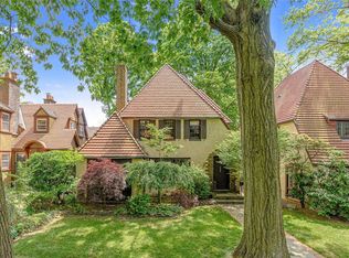 109 Whitson St, Forest Hills, NY 11375