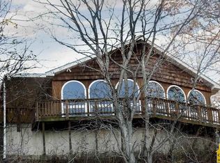 58 Aces Dr, Edwards, MO 65326