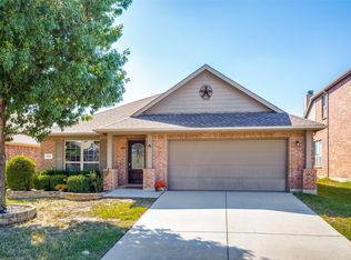 14317 Mariposa Lily Ln, Haslet, TX 76052