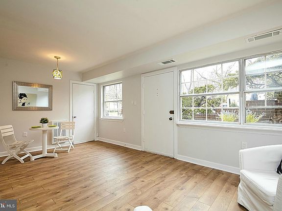 5th image of 1941 Wilson Ln #T4