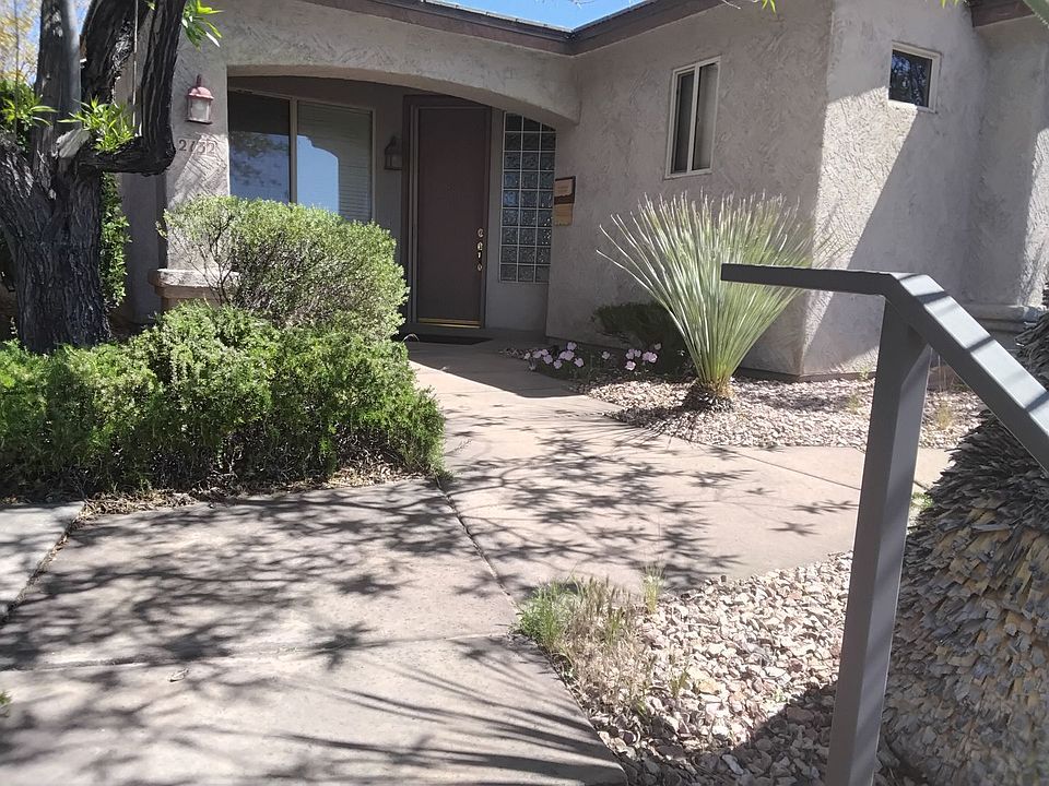 1st image of 2132 N Canyon Greens Dr