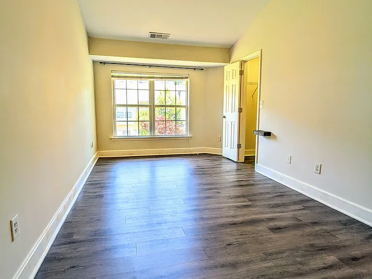 3369 Hidden Cove Cir — Photo 14