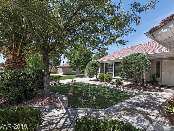 4th image of 1483 Briggs Ct