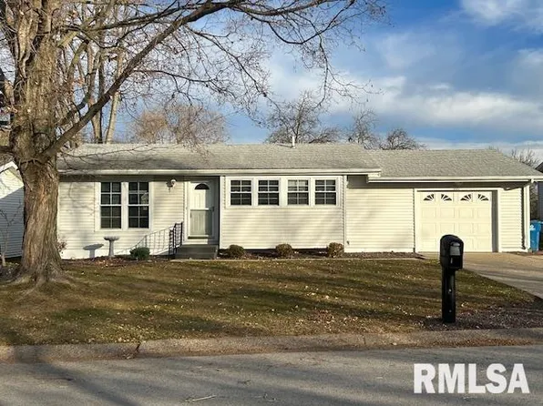 3221 Fox Run E, Quincy, IL 62301