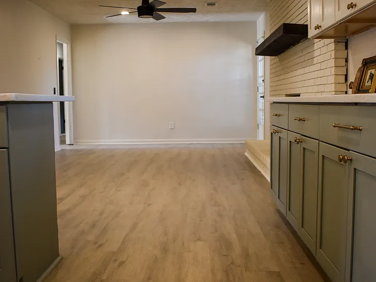 1910 Kittrell Dr — Photo 18