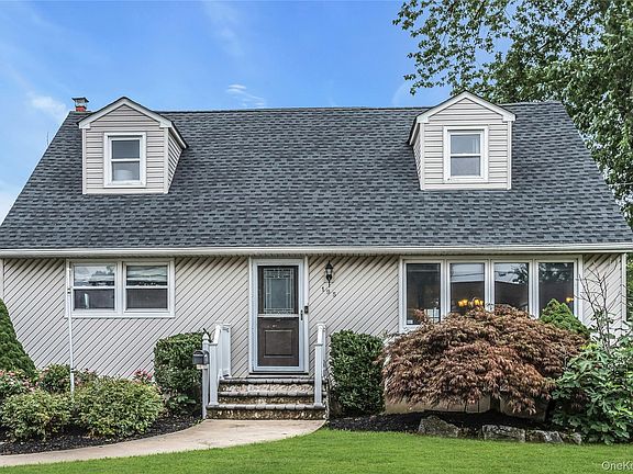 2nd image of 195 Nims Avenue