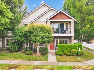 2104 Palisade Blvd UNIT B-7, Dupont, WA 98327
