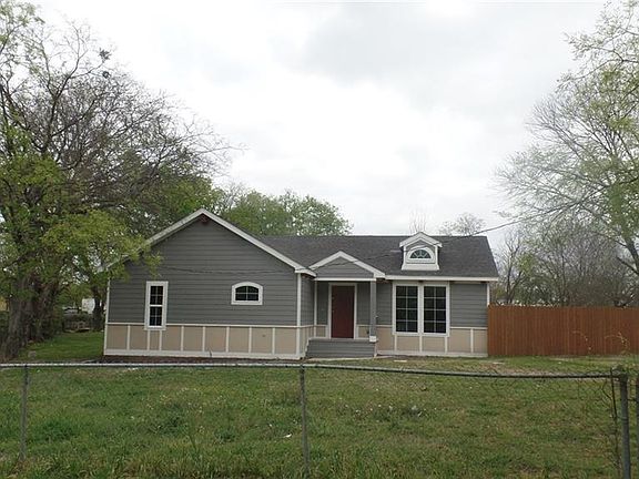 2nd image of 9324 Beacon Hill Cir