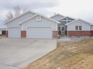 1806 Greystone Dr, Billings, MT 59102
