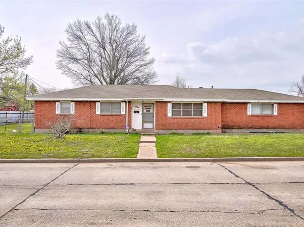 4750 Ridgeway Dr, Del City, OK 73115