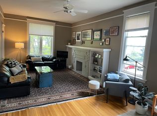 2530 N Rockwell St #2, Chicago, IL 60647