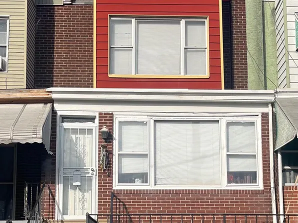 7361 Theodore St, Philadelphia, PA 19153