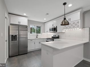 2613 Manton St, Philadelphia, PA 19146