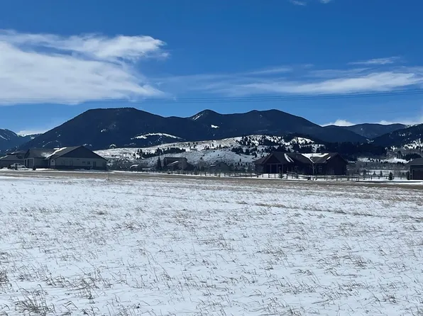 28 Meadowlark Dr, Red Lodge, MT 59068