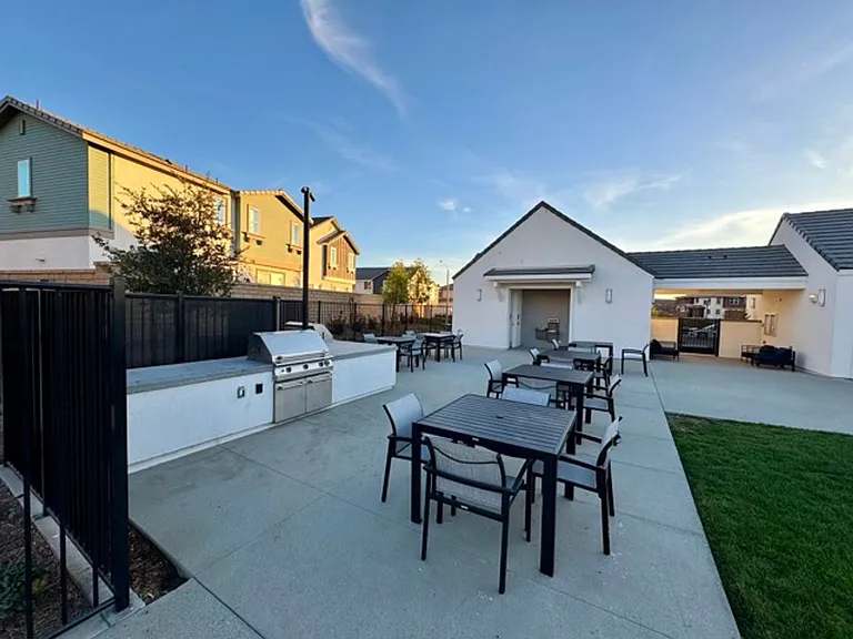 30045 Sunset Pier Dr — Photo 57