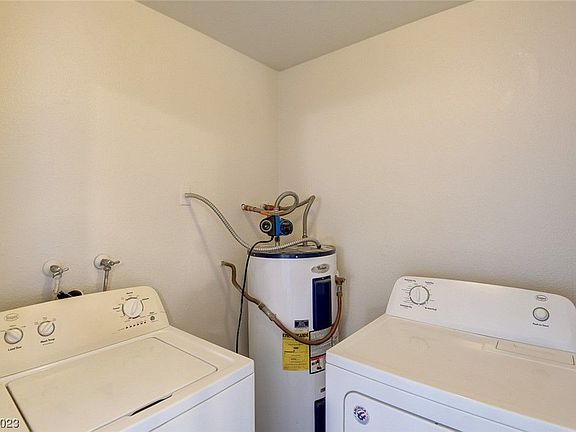 4th image of 2777 Aarondavid Dr #B