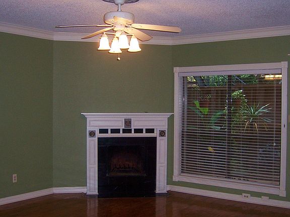 Living area 15x15