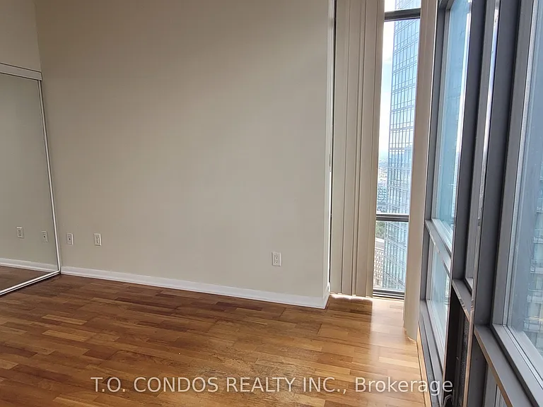 38 Grenville St #3801 — Photo 12