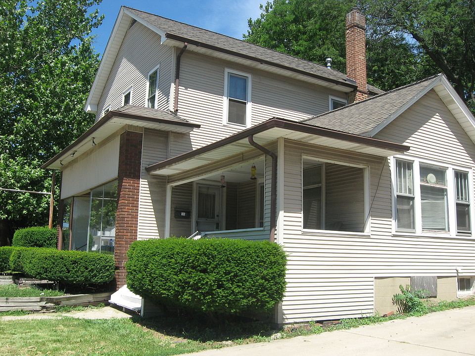 1005 4th St, Peru, IL 61354 Zillow