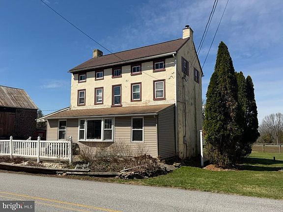2nd image of 969 N Grange Ave
