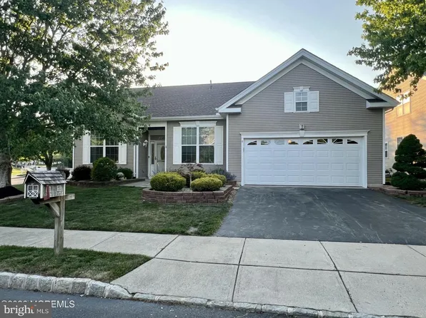 1 Dunes Ter, Barnegat, NJ 08005