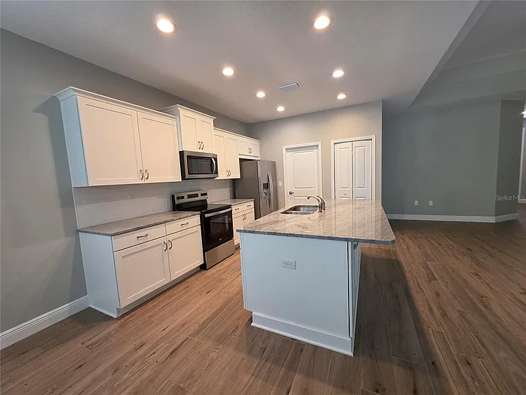 7345 SE 26th Dr — Photo 8