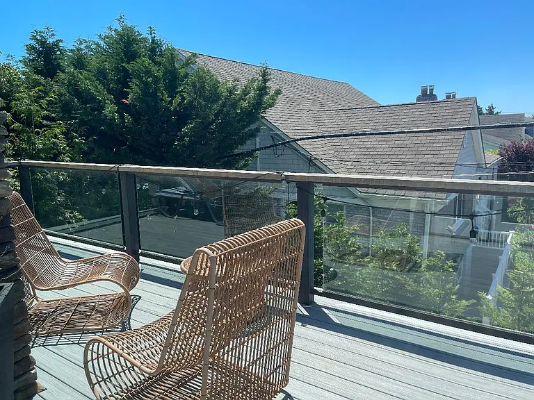 88 Dutchess Blvd — Photo 17